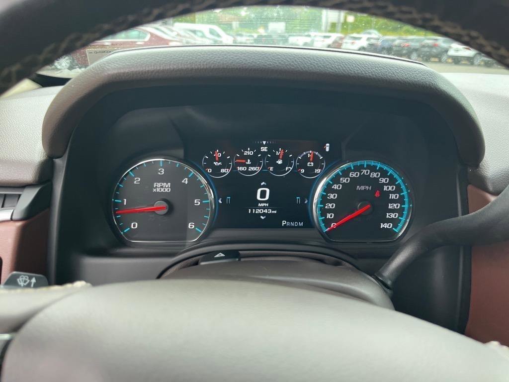Used 2016 Chevrolet Suburban LTZ image 31