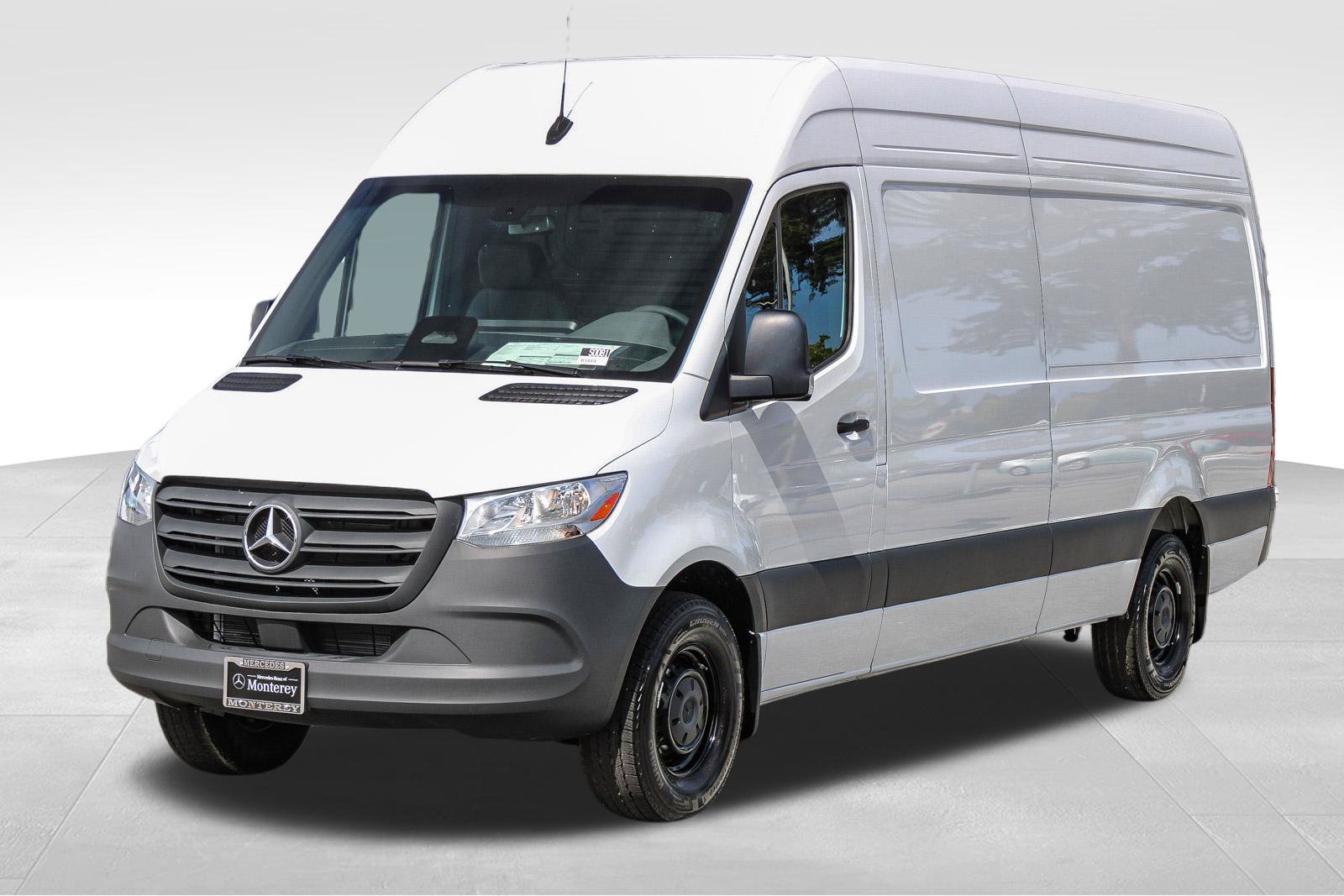 New 2025 Mercedes-Benz Sprinter 2500 image 3