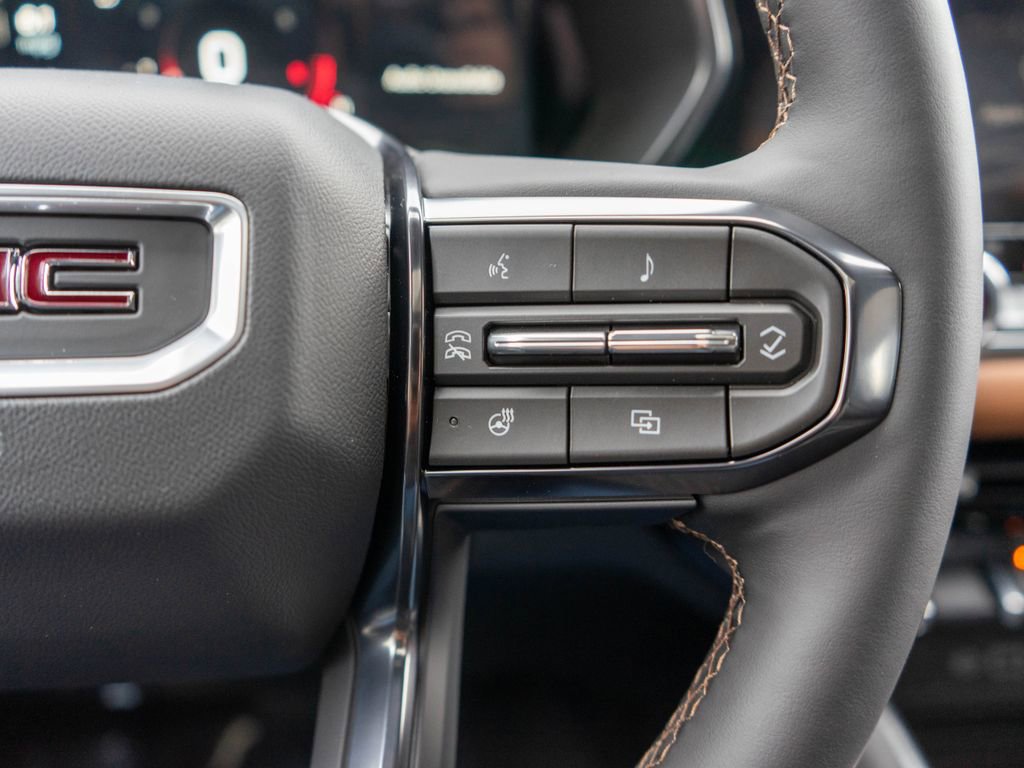 New 2026 GMC Canyon AT4 w/ Technology Plus Package image 18