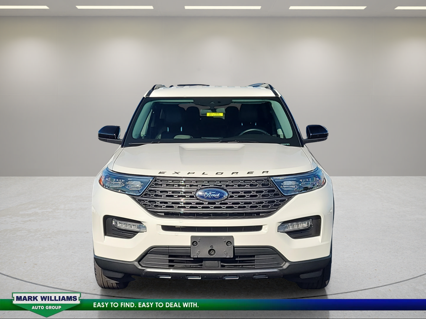 Certified 2022 Ford Explorer XLT w/ Equipment Group 202A AWD/4WD image 9