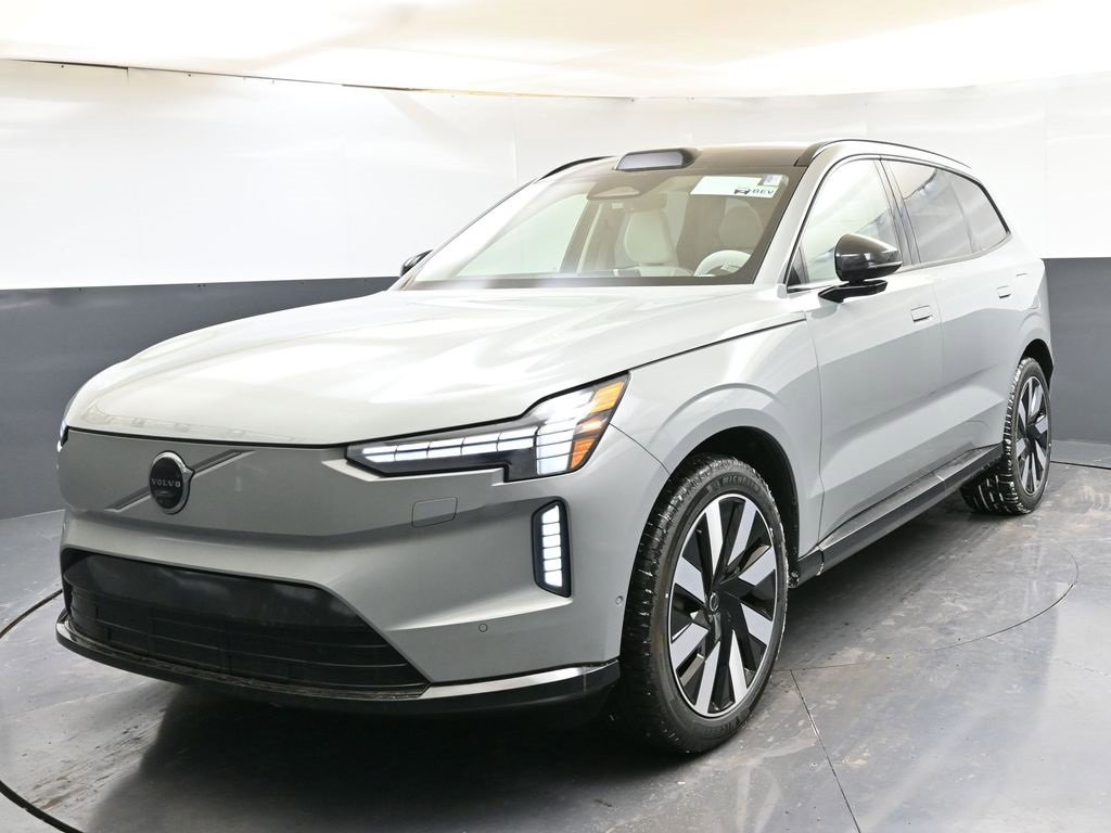 New 2025 Volvo EX90 Ultra image 1