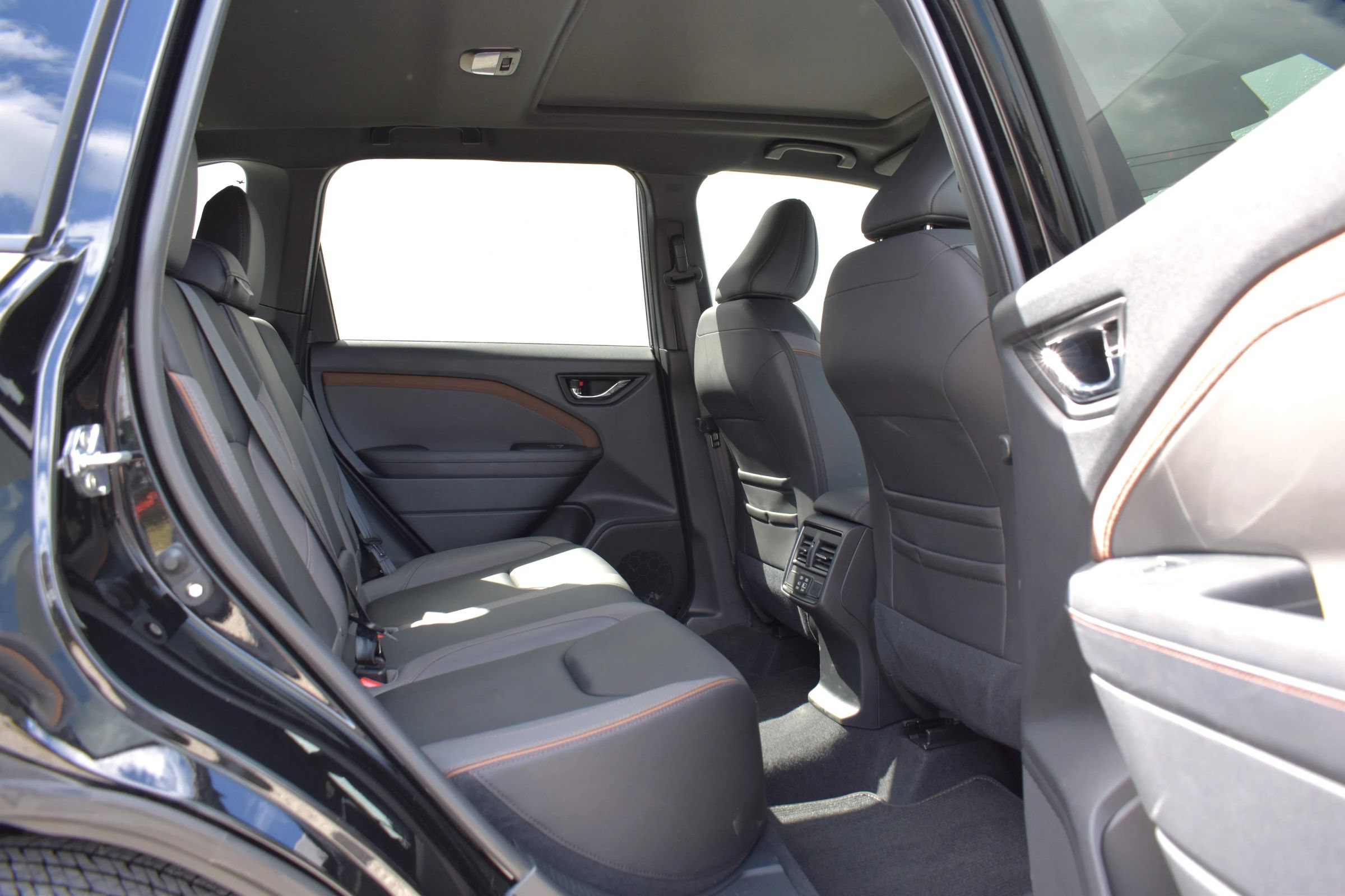 Used 2025 Subaru Forester Sport AWD/4WD image 52