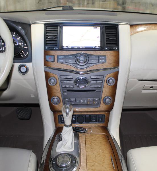 Used 2011 INFINITI QX56 4WD w/ Theater Pkg image 32