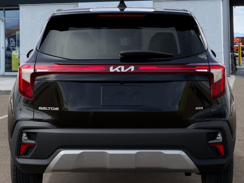 New 2026 Kia Seltos LX AWD/4WD image 13