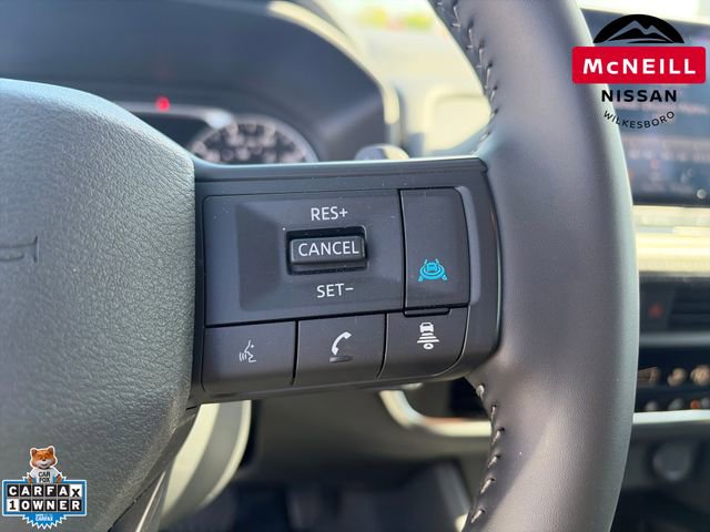 Used 2025 Nissan Rogue SV image 25