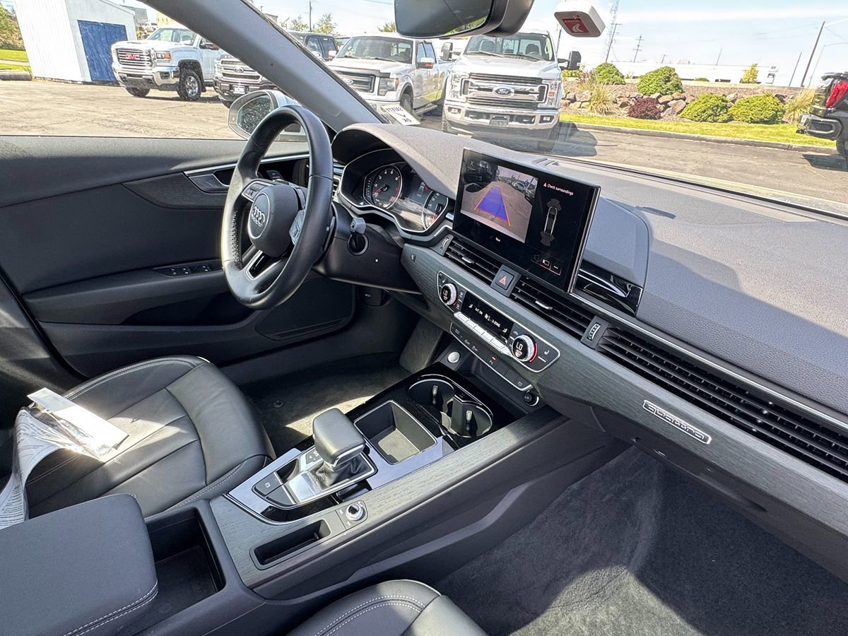 Used 2021 Audi A4 2.0T Premium w/ Convenience Package AWD/4WD image 28