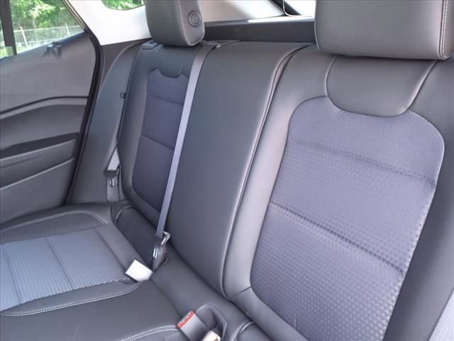 New 2025 Chevrolet Trax LT w/ LT Convenience Package image 6