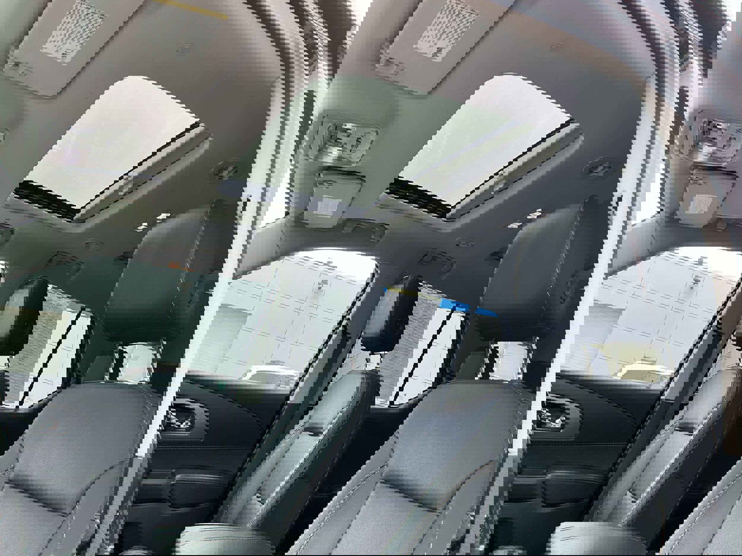 Used 2020 Chevrolet Traverse Premier image 6