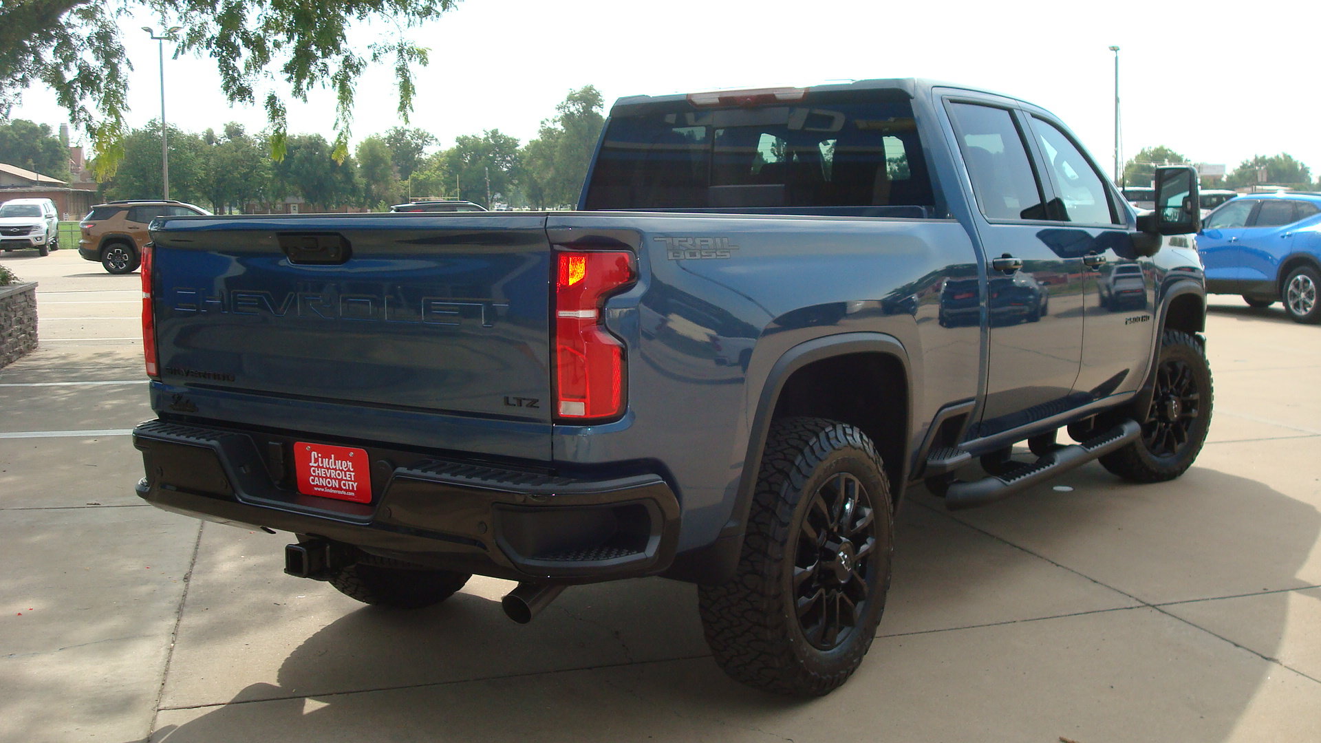 New 2026 Chevrolet Silverado 2500 LTZ w/ LTZ Plus Package AWD/4WD image 4