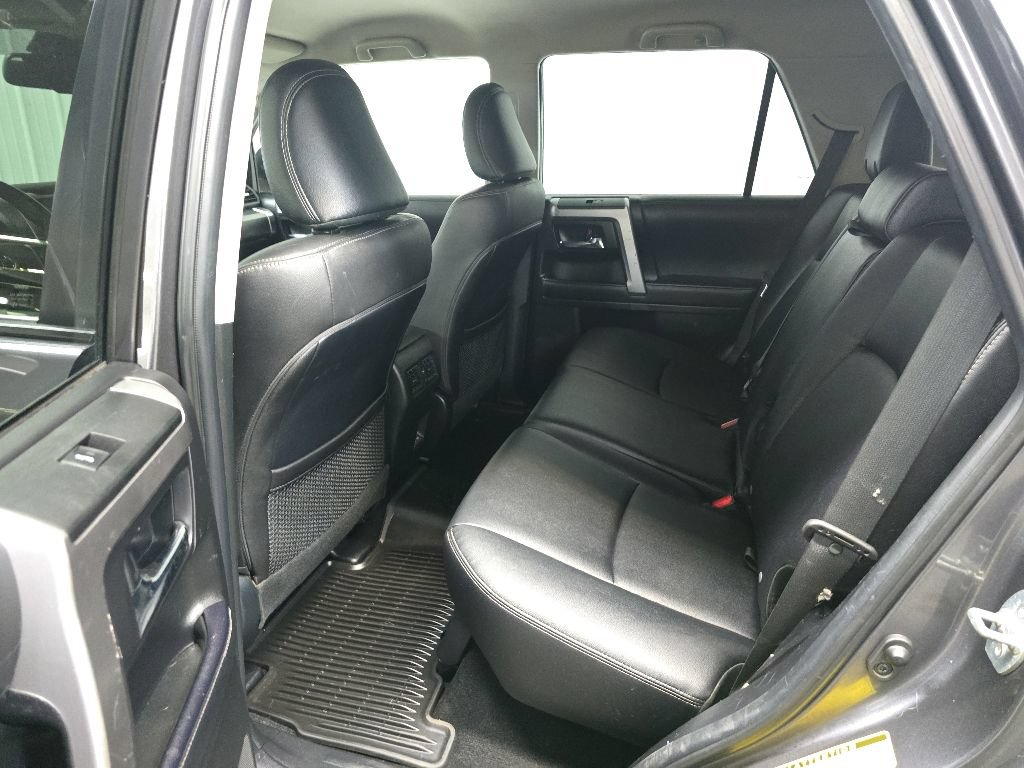 Used 2023 Toyota 4Runner TRD Sport AWD/4WD image 25