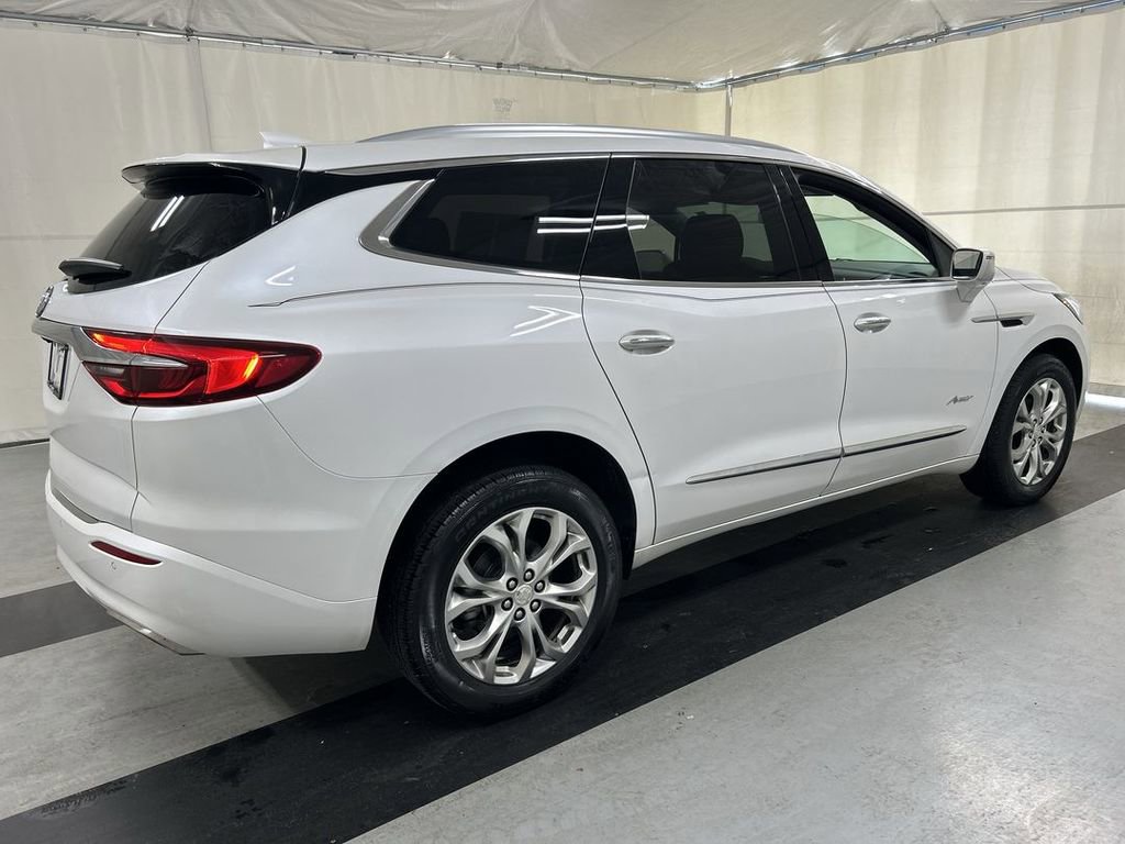 Used 2020 Buick Enclave Avenir w/ Avenir Technology Package AWD/4WD image 2
