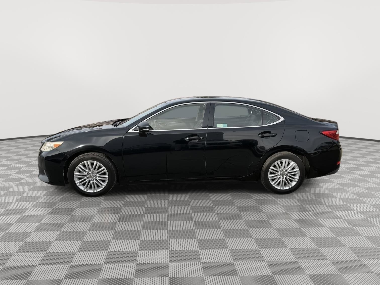 Used 2013 Lexus ES 350 image 4