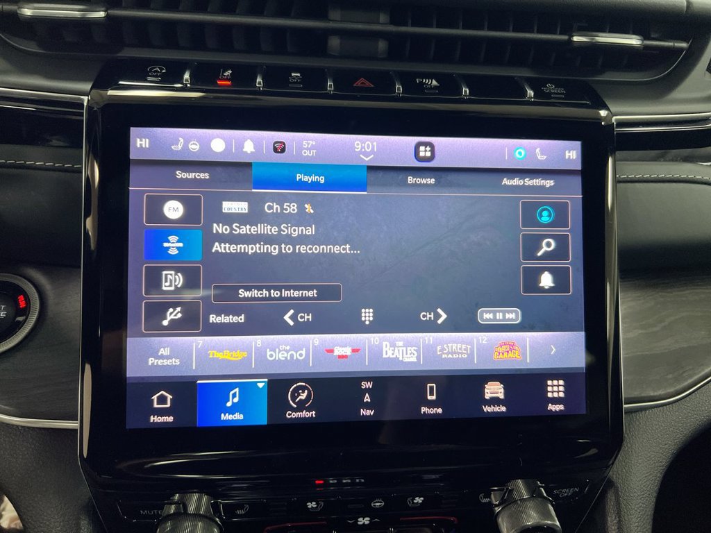 Used 2022 Jeep Grand Cherokee L Overland AWD/4WD image 14