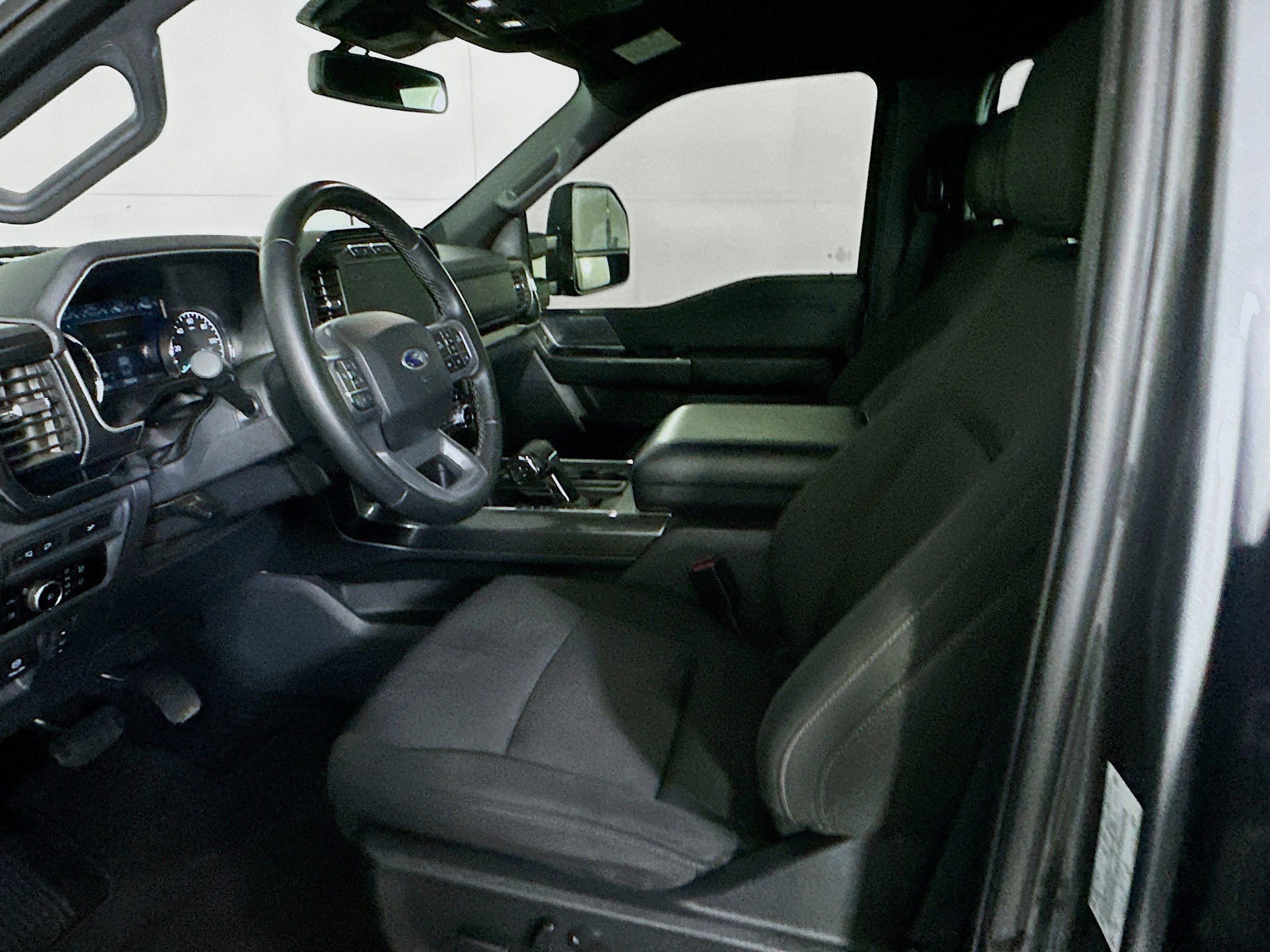 Used 2023 Ford F150 XLT w/ Equipment Group 302A High image 13