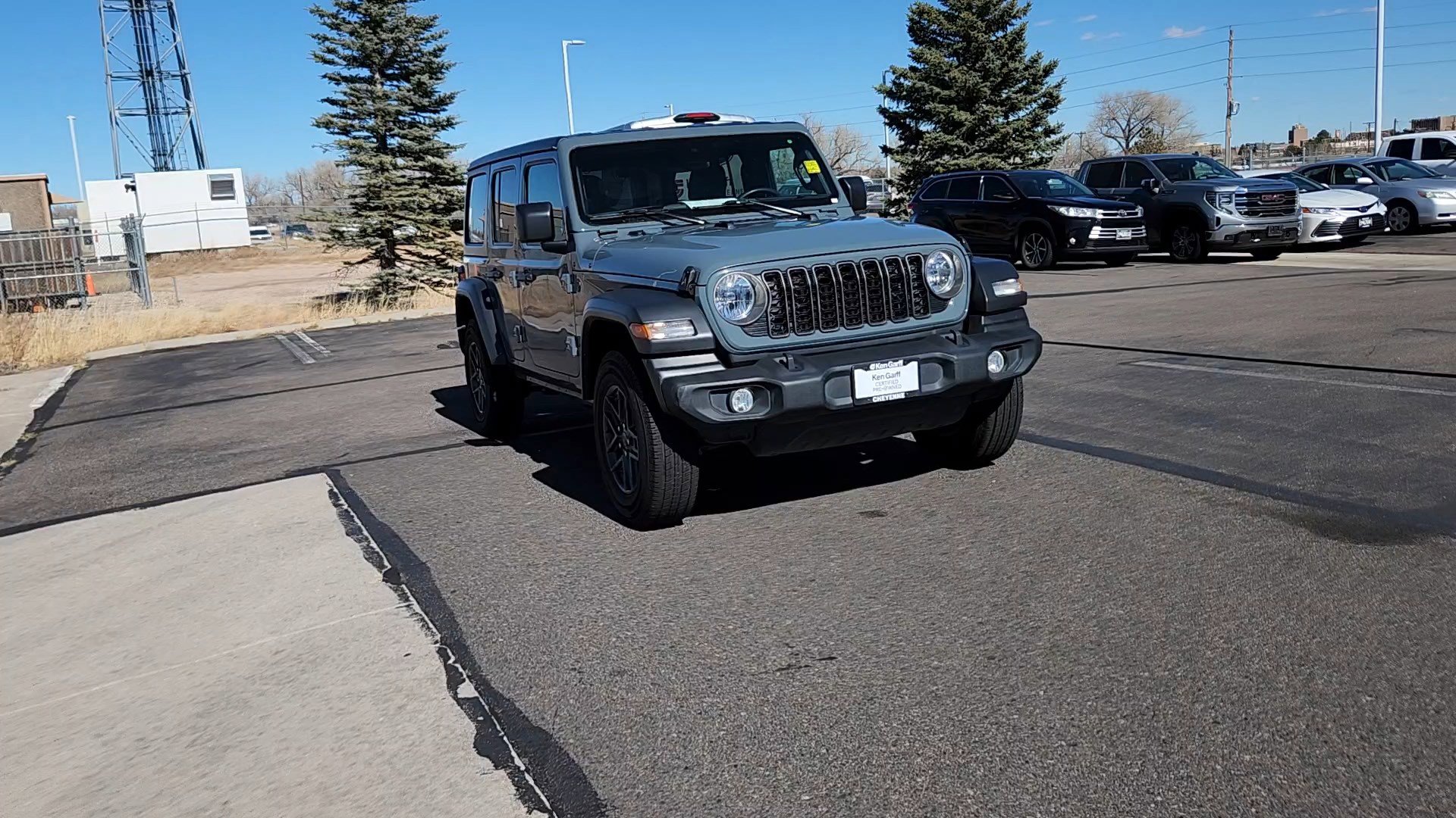 Used 2024 Jeep Wrangler Sport S image 4