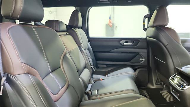 New 2026 Nissan Armada SL AWD/4WD image 33