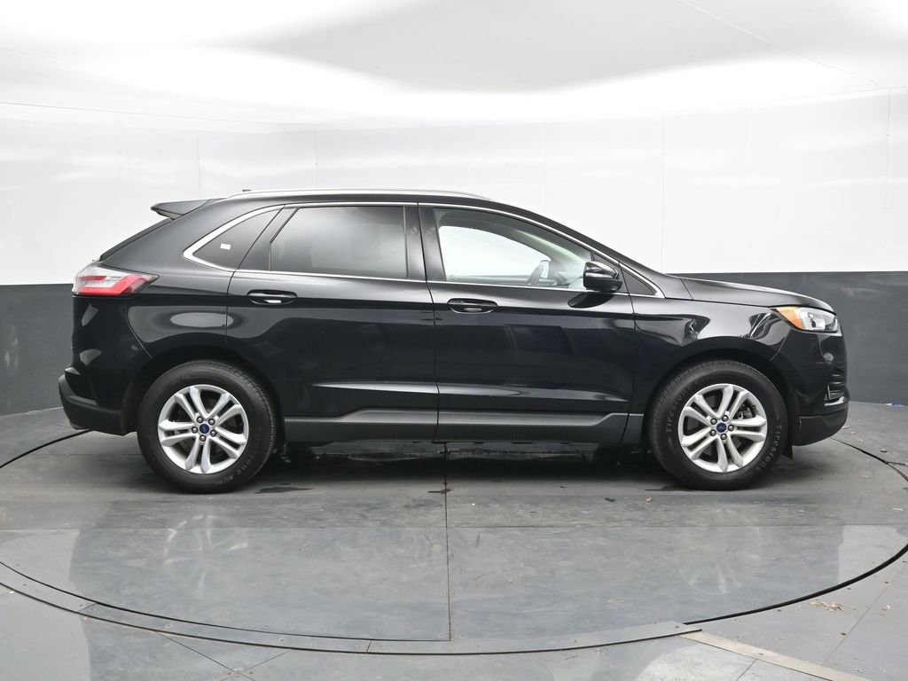 Used 2020 Ford Edge SEL w/ Convenience Package image 4