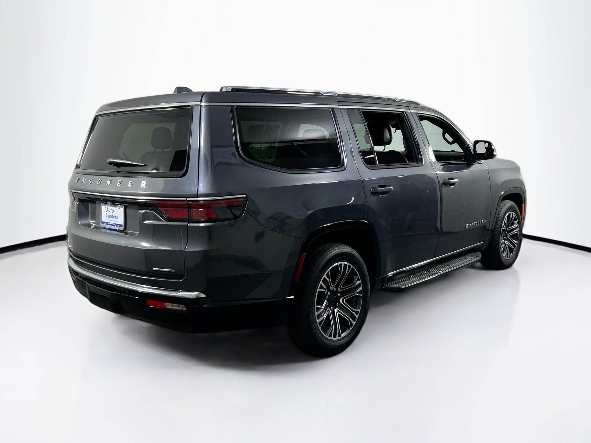 Used 2022 Jeep Wagoneer Series III w/ Flexible Seating Group AWD/4WD image 5