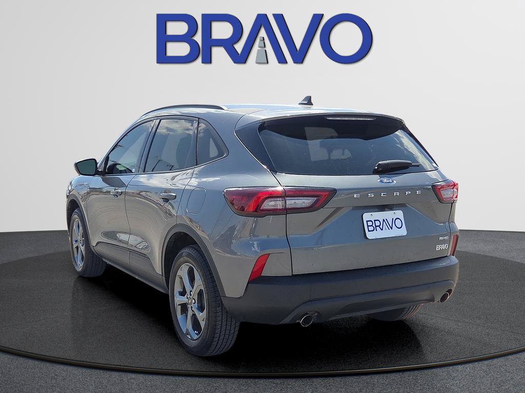 Used 2025 Ford Escape ST-Line Select AWD/4WD image 5