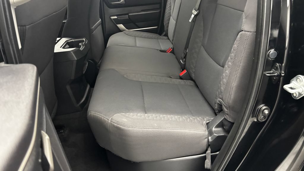 Used 2022 Toyota Tundra SR5 w/ SR5 Convenience Package AWD/4WD image 31
