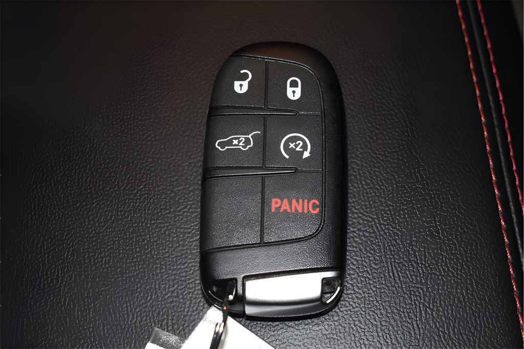 Used 2025 Dodge Durango R/T image 23