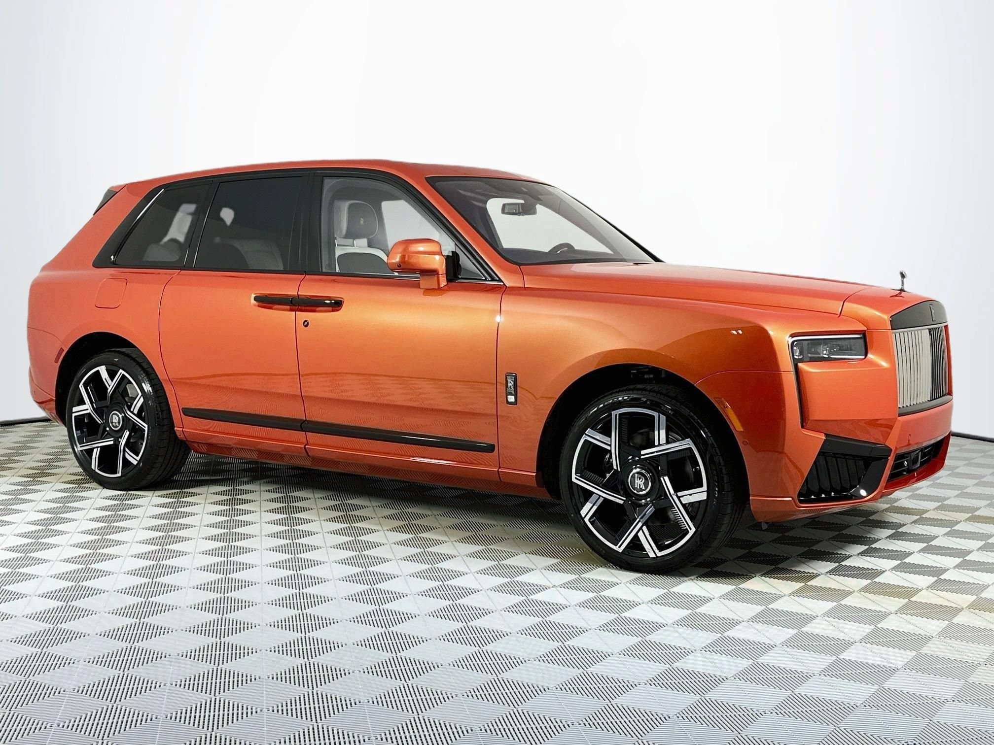 New 2027 Rolls-Royce Cullinan Black Badge AWD/4WD image 6