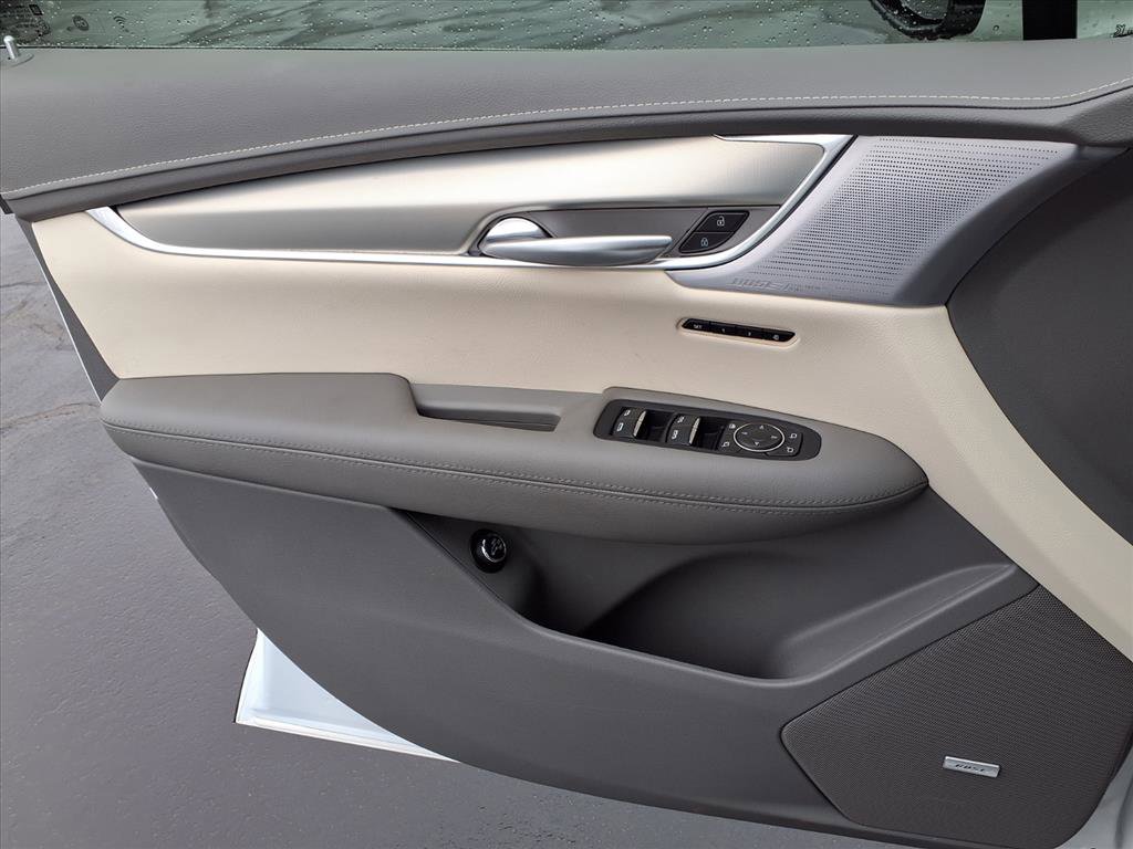 Used 2024 Cadillac XT5 Premium Luxury w/ Technology Package image 26