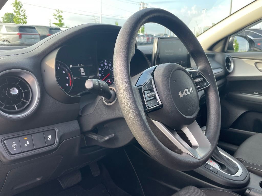 Certified 2024 Kia Forte LXS w/ LXS Technology Package FWD image 9