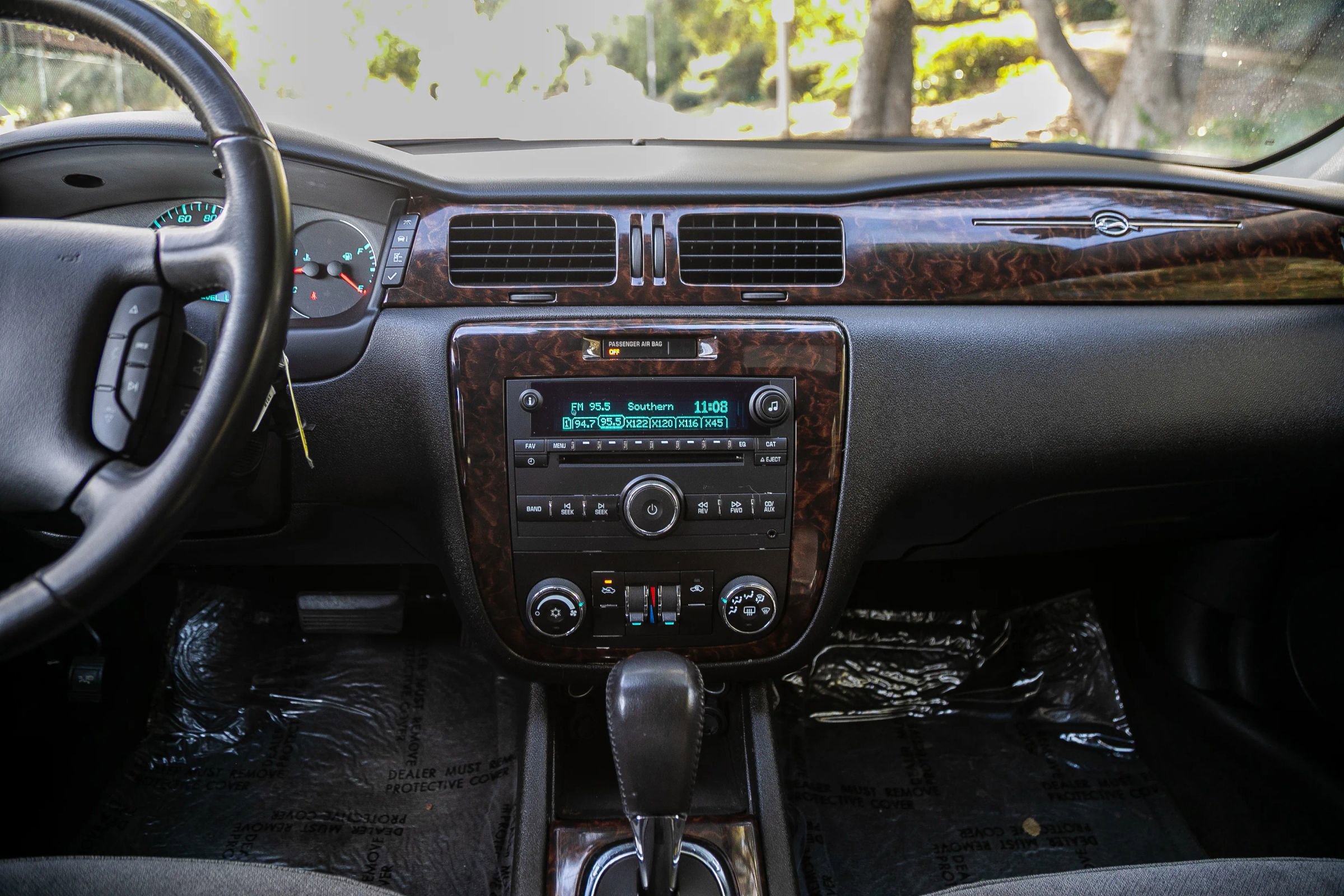 Used 2013 Chevrolet Impala LT w/ LT Sunroof Package image 23