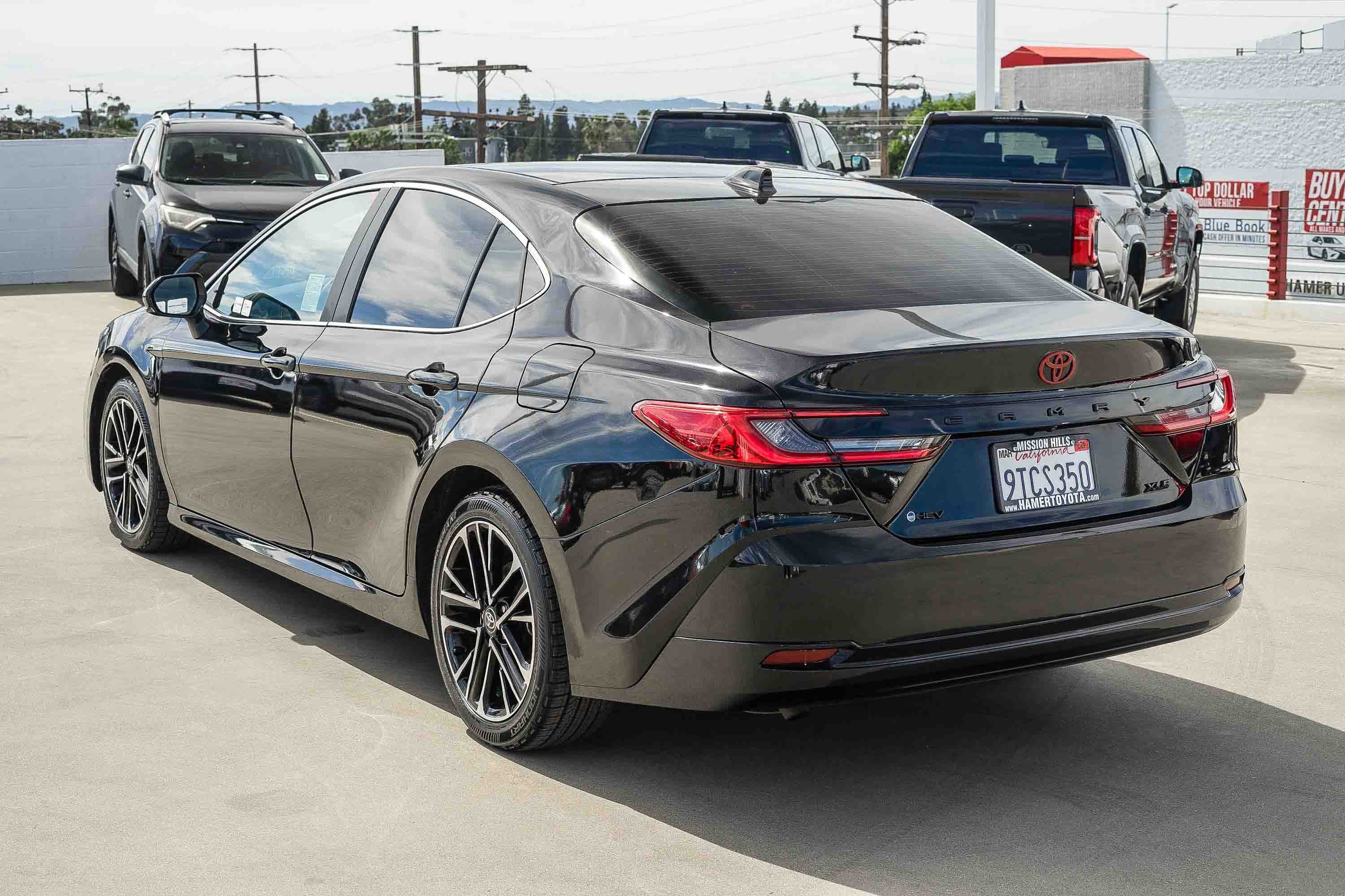 Certified 2025 Toyota Camry XLE image 5