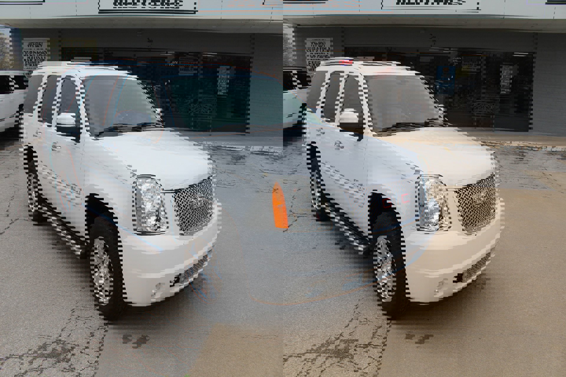 Used 2007 GMC Yukon Denali image 53