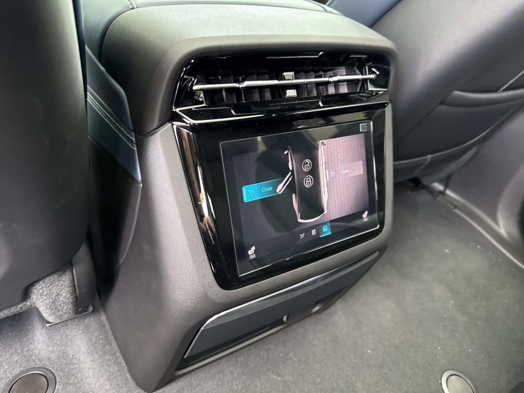 New 2025 Cadillac Escalade IQ Sport 2 w/ LPO, ONYX Package image 16