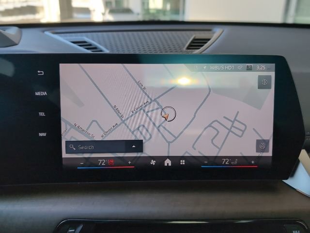 Used 2025 BMW X1 xDrive28i w/ Technology Package image 16