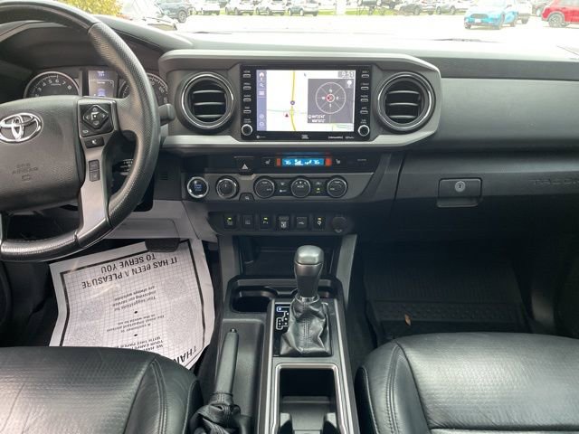 Used 2021 Toyota Tacoma TRD Off-Road image 12