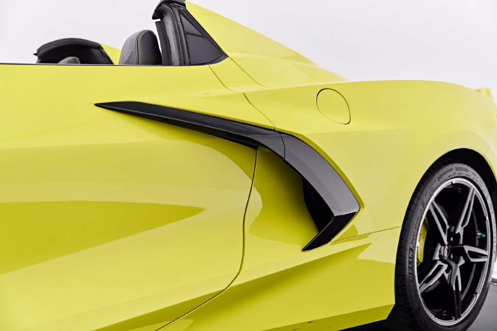 Used 2022 Chevrolet Corvette Stingray Premium Conv w/ Z51 Performance Package RWD image 31