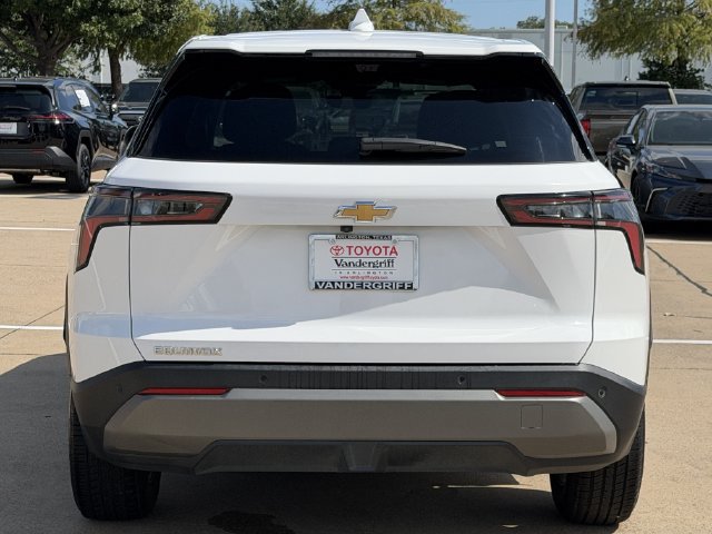 Used 2025 Chevrolet Equinox LT w/ Safety and Technology Package FWD image 5