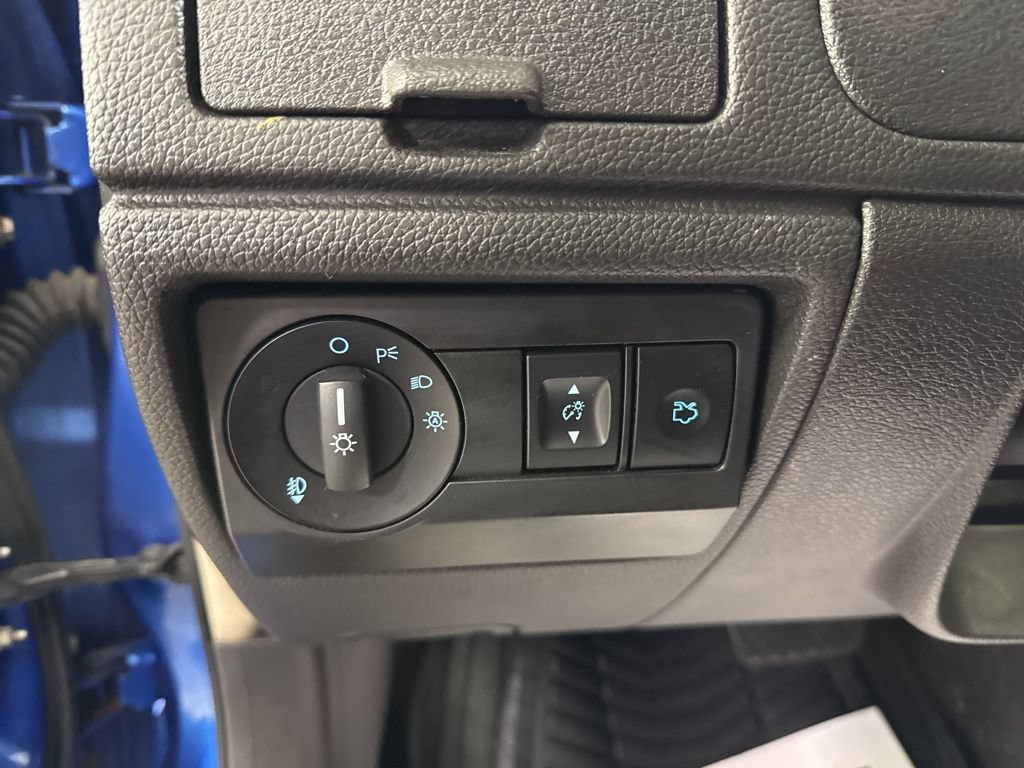Used 2012 Ford Fusion SE FWD image 16