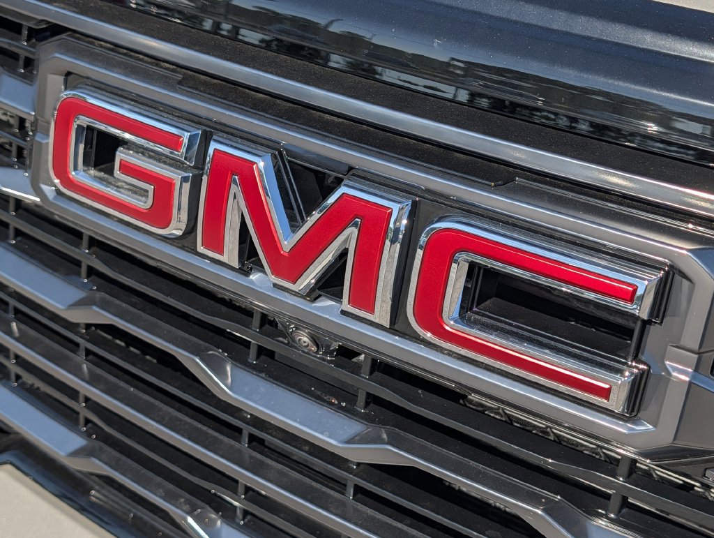 New 2027 GMC Acadia AT4 w/ AT4 Reserve Package AWD/4WD image 36