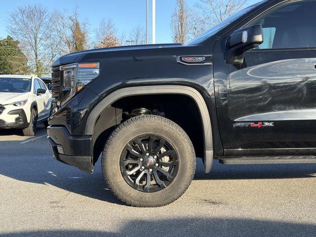 Used 2022 GMC Sierra 1500 AT4X image 9