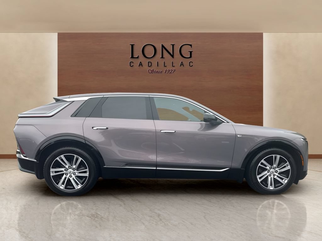 Used 2024 Cadillac Lyriq Tech w/ Driver Assist Package AWD/4WD image 6