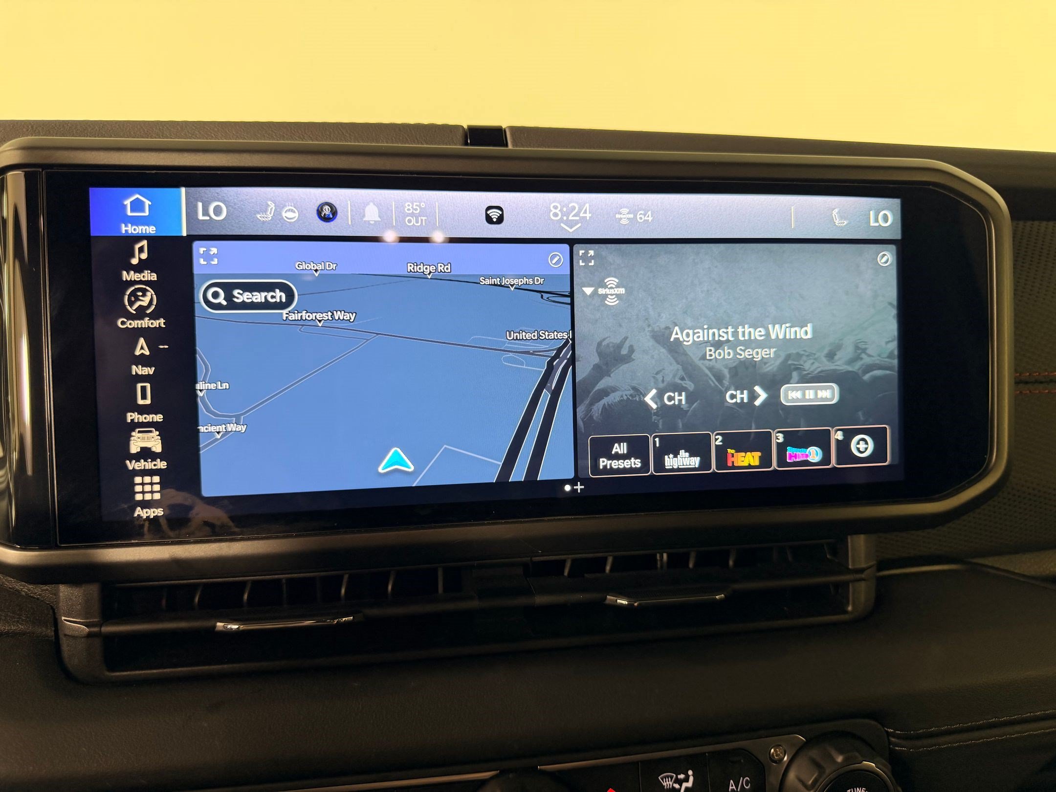 Used 2024 Jeep Wrangler Unlimited Rubicon AWD/4WD image 20