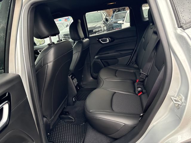 New 2026 Jeep Compass Latitude AWD/4WD image 22