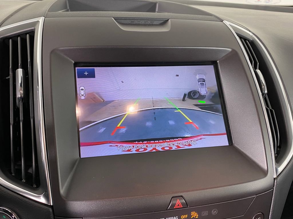 Used 2020 Ford Edge Titanium w/ Equipment Group 301A image 18