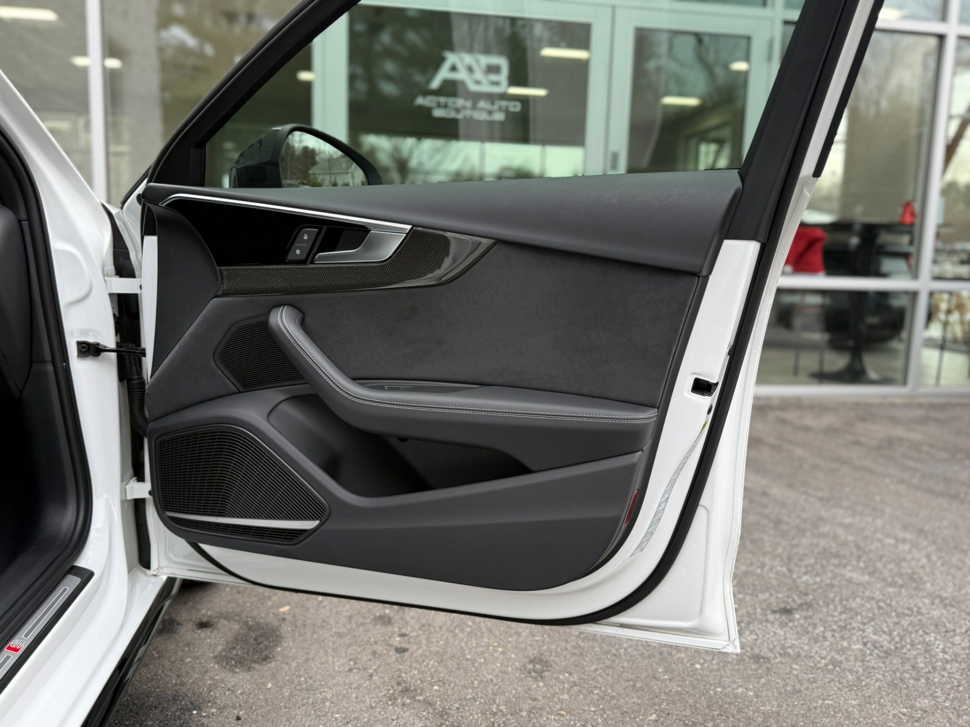 Used 2023 Audi S4 Premium Plus w/ Premium Plus Package image 46