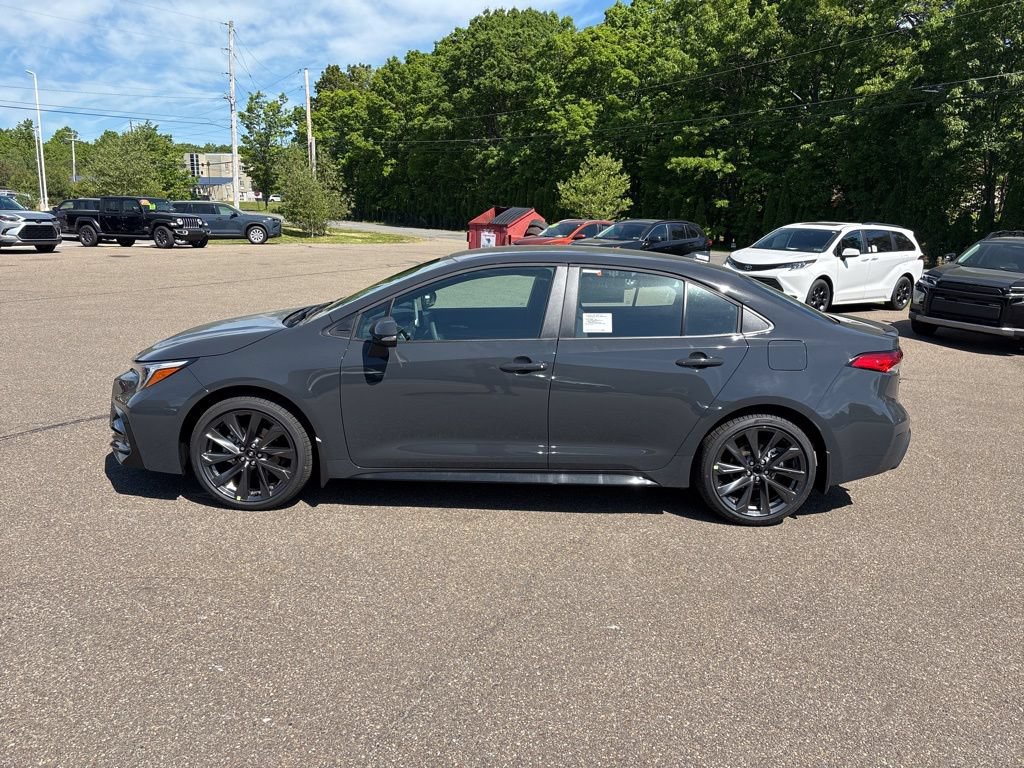 Certified 2026 Toyota Corolla SE w/ SE Package FWD image 3