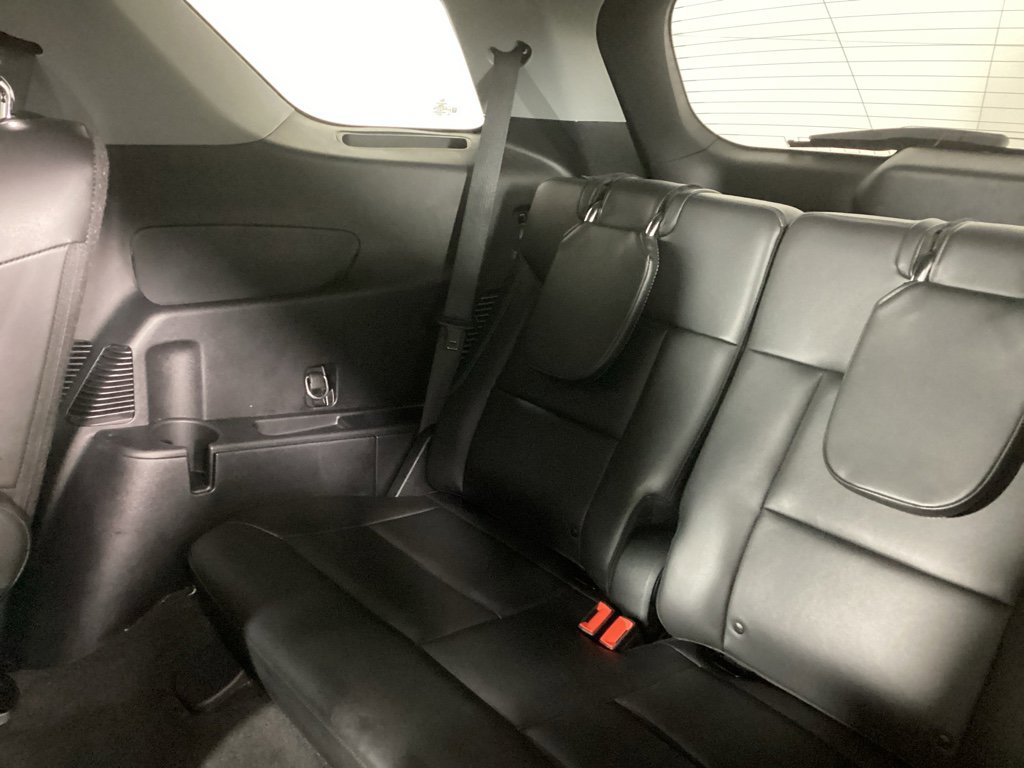 Used 2023 Ford Explorer XLT w/ Equipment Group 202A image 15