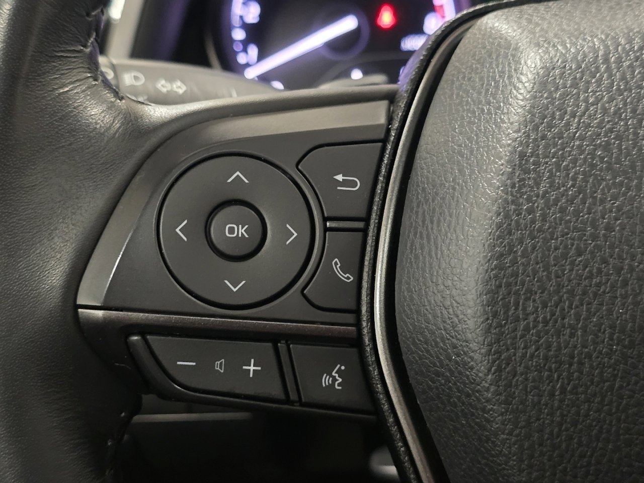 Certified 2023 Toyota Camry SE image 31