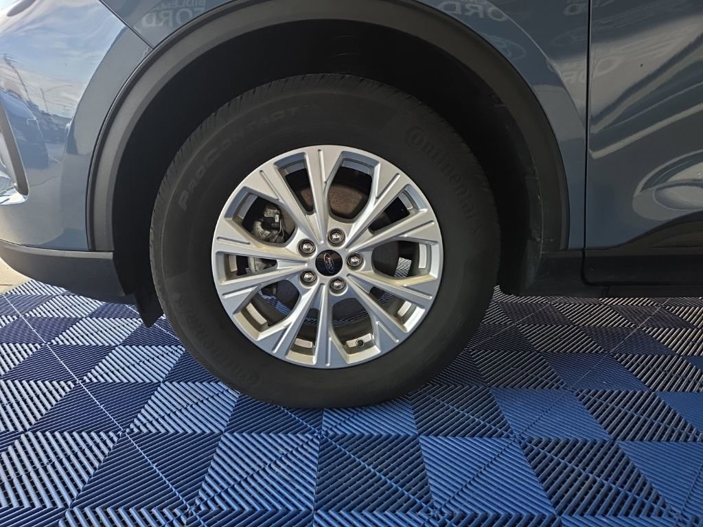 Used 2024 Ford Escape Active AWD/4WD image 8