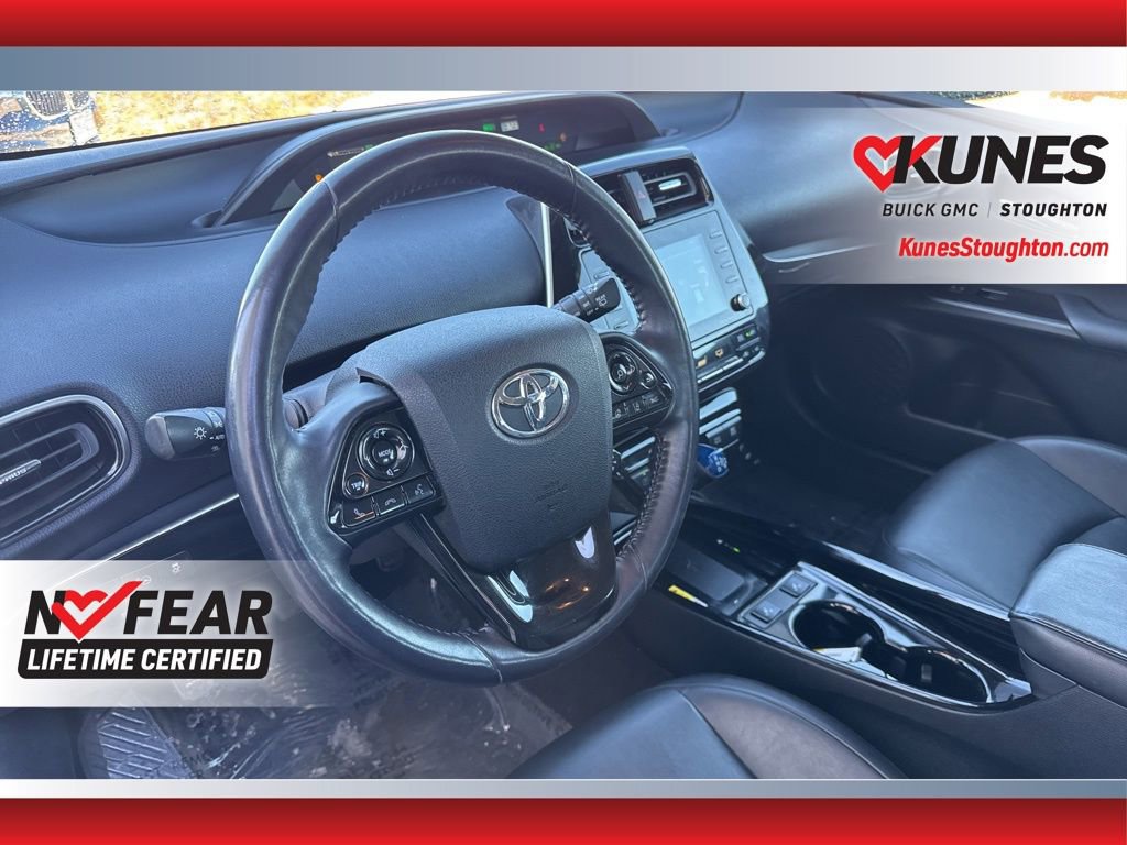 Used 2022 Toyota Prius XLE image 23
