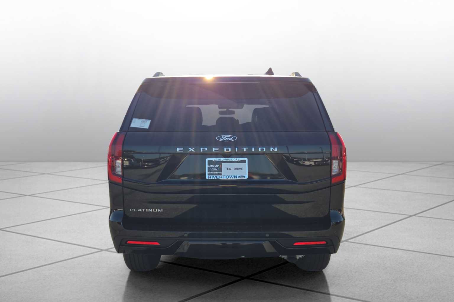 New 2027 Ford Expedition Platinum w/ Driver's Package RWD image 4